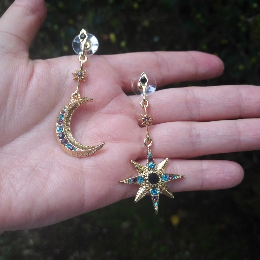 Arm💪 Candy🍭 Moon🌙 and Star⭐ Dangle Earrings - Picture 9 of 13